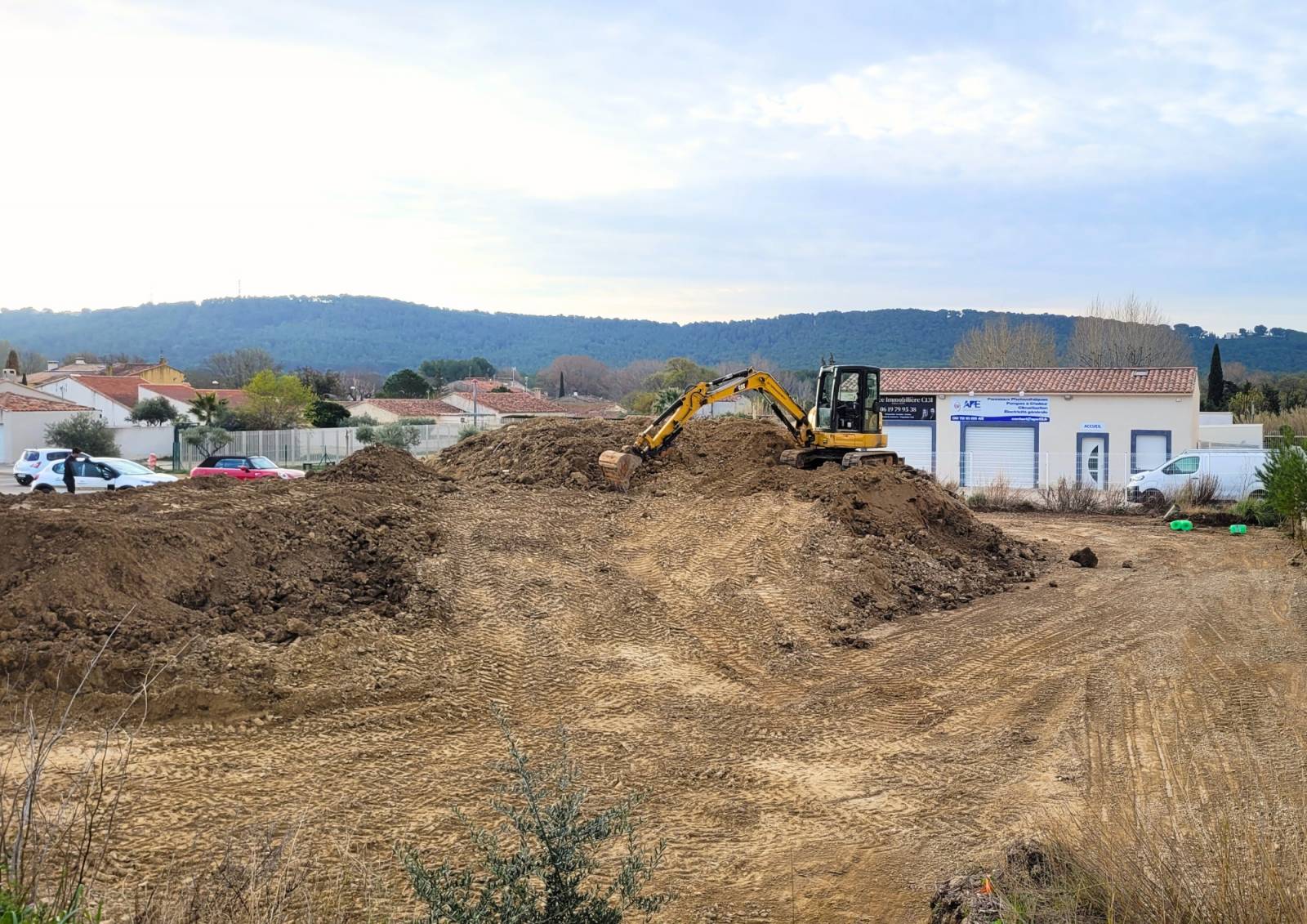 Nous débutons la construction d'une office Notariale à La Fare les Oliviers dans les Bouches du Rhône