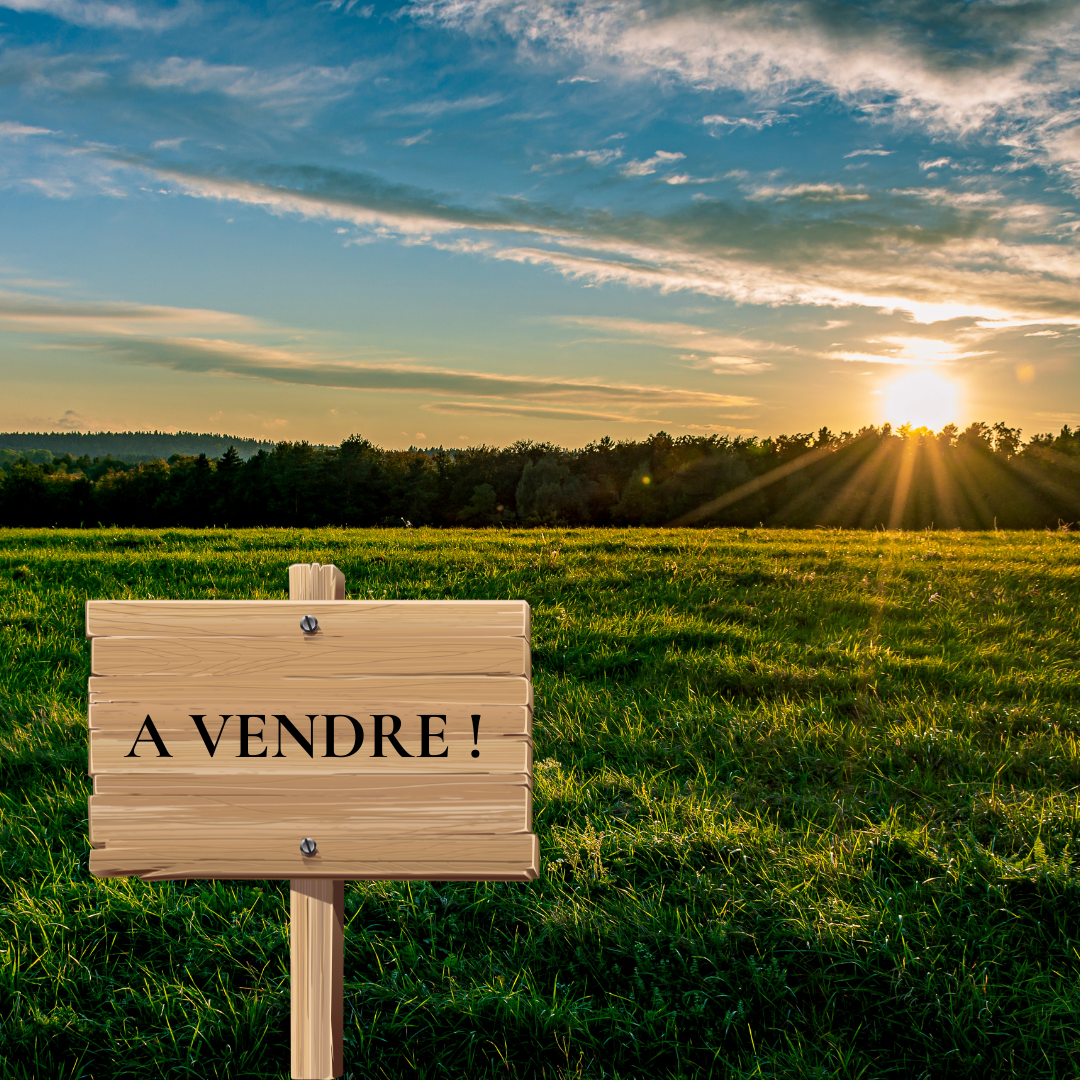 Terrain constructible à vendre à proximité d'Aix en Provence dans les Bouches du Rhône